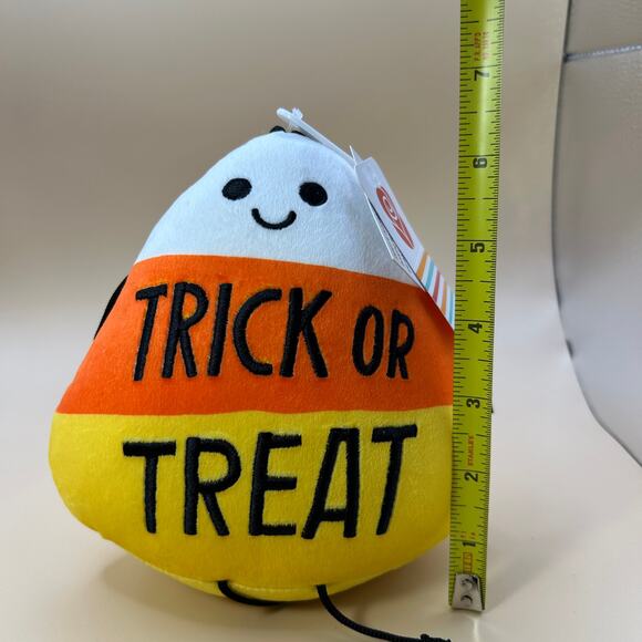 American Greetings Candy Corn Plush 6.5 in tall w Gift Card Holder So Cute! - Picture 2 of 7
